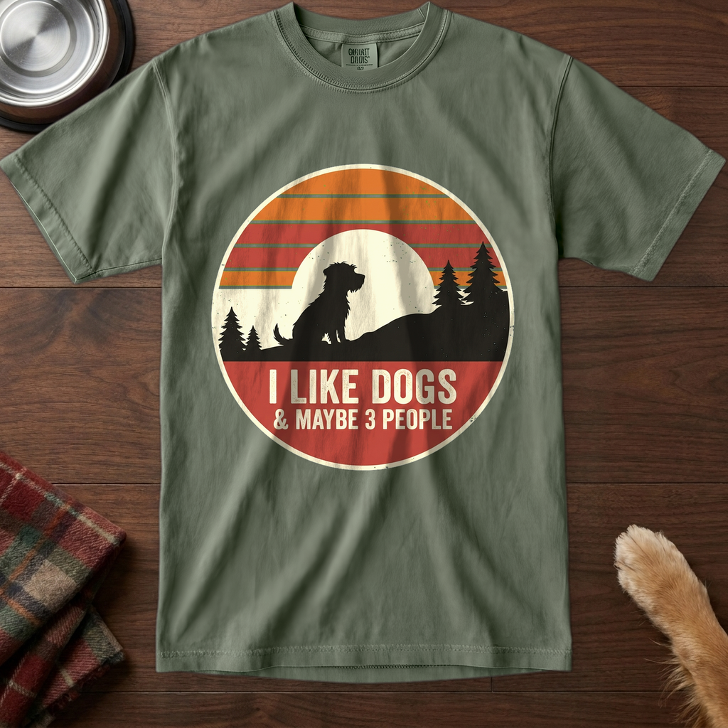 pick12v2:dogs-maybe-3-people:Moss