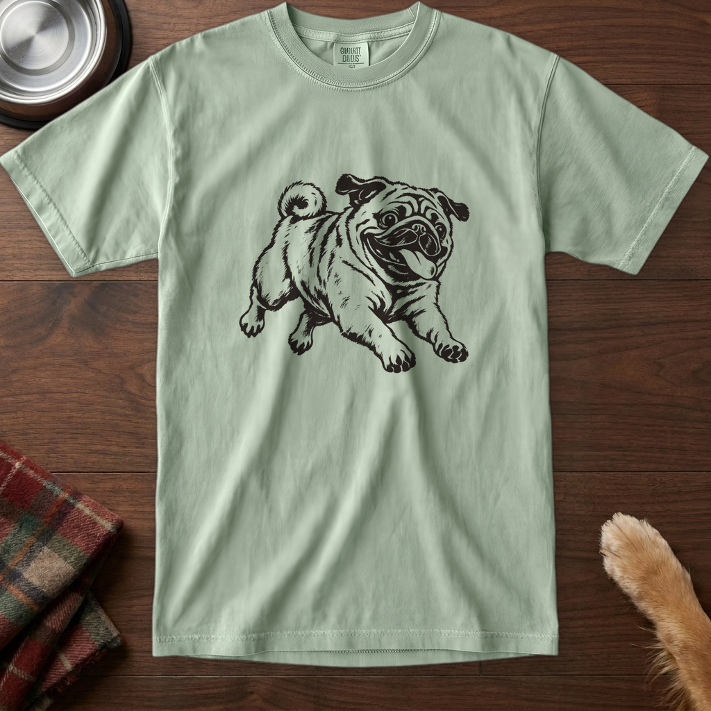 pick12v3:pug-zoomies-t-shirt:Bay