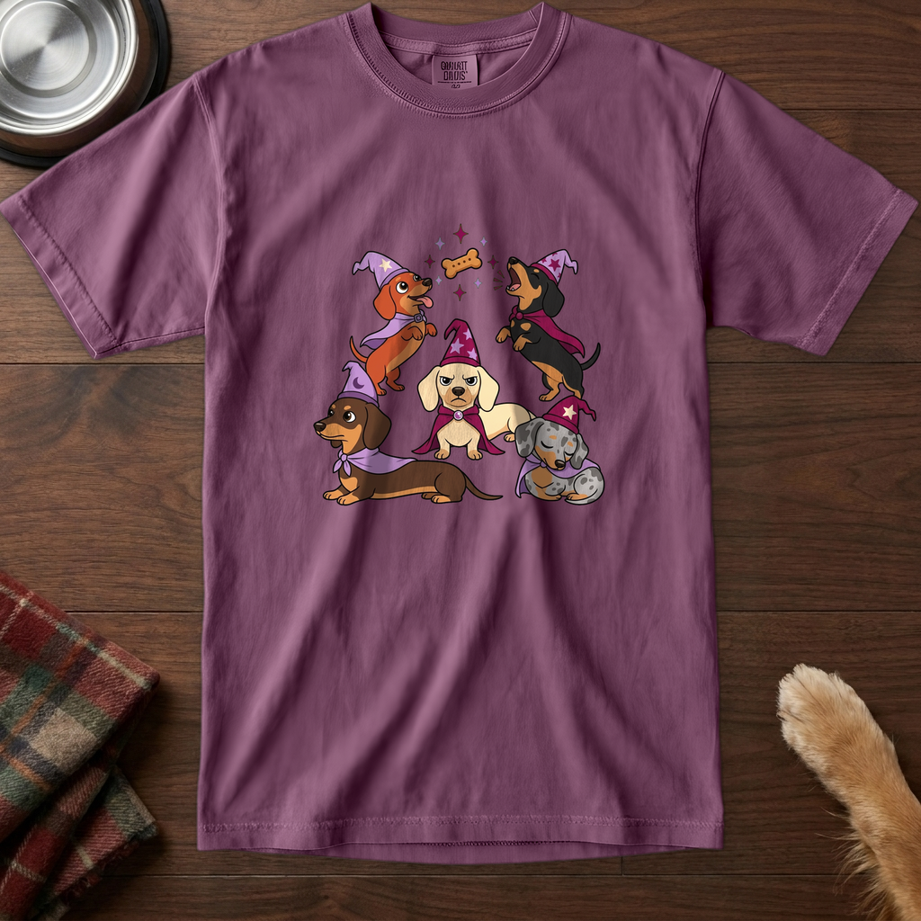 pick12v3:tiny-coven-dachshund-t-shirt:Berry
